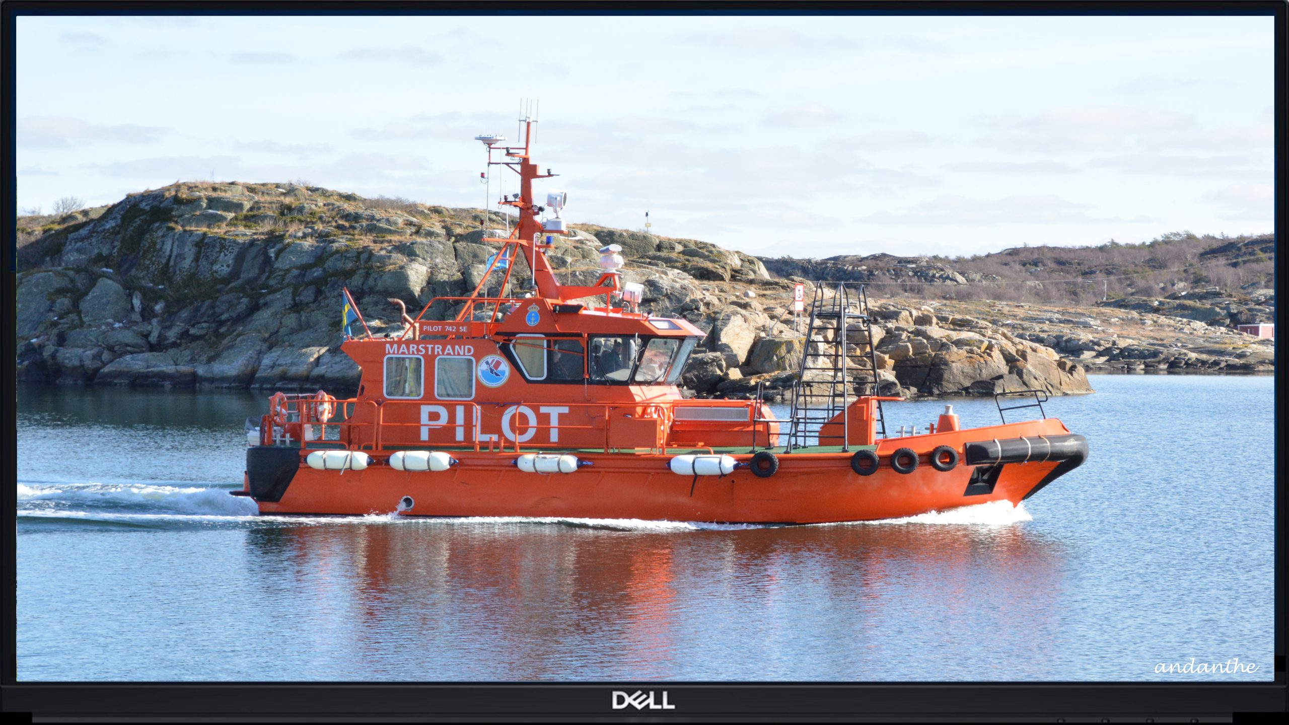 cruise ship emergency boats